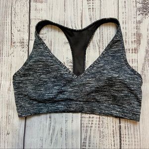 Victoria’s Secret Sport Heathered Black Sports Bra. Size Medium. EUC